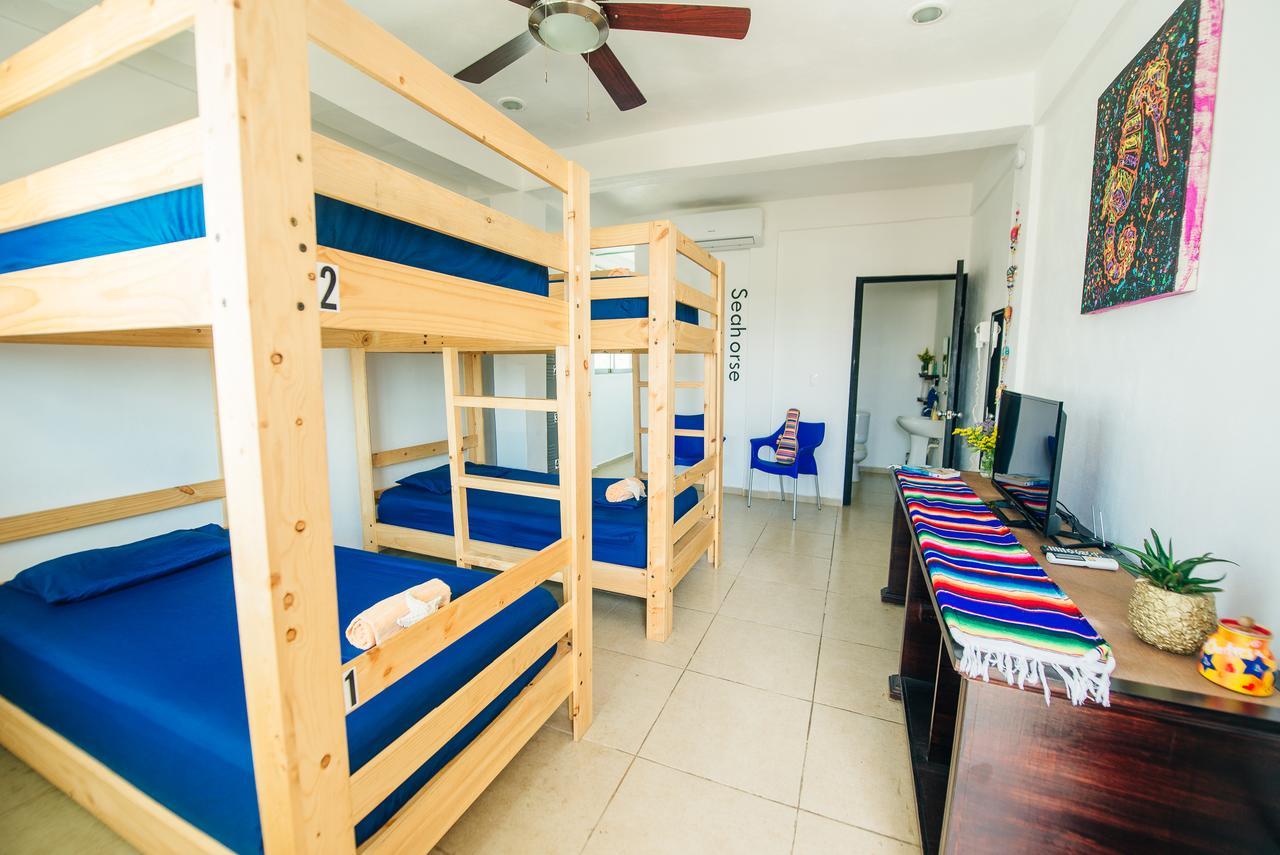The Mermaid Hostel Beach (Adults Only) Cancún Esterno foto